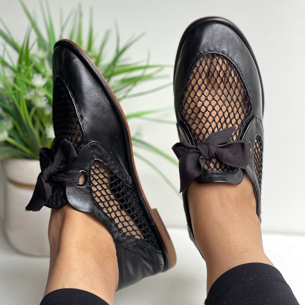 AGL🔴black leather and mesh ribbon vintage British Oxford size 7